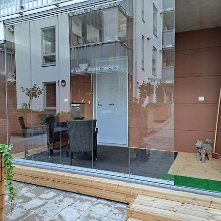 Ydinkeskustassa Saunallinen Huoneisto Kahdessa Tasossa Kuopio Exterior photo